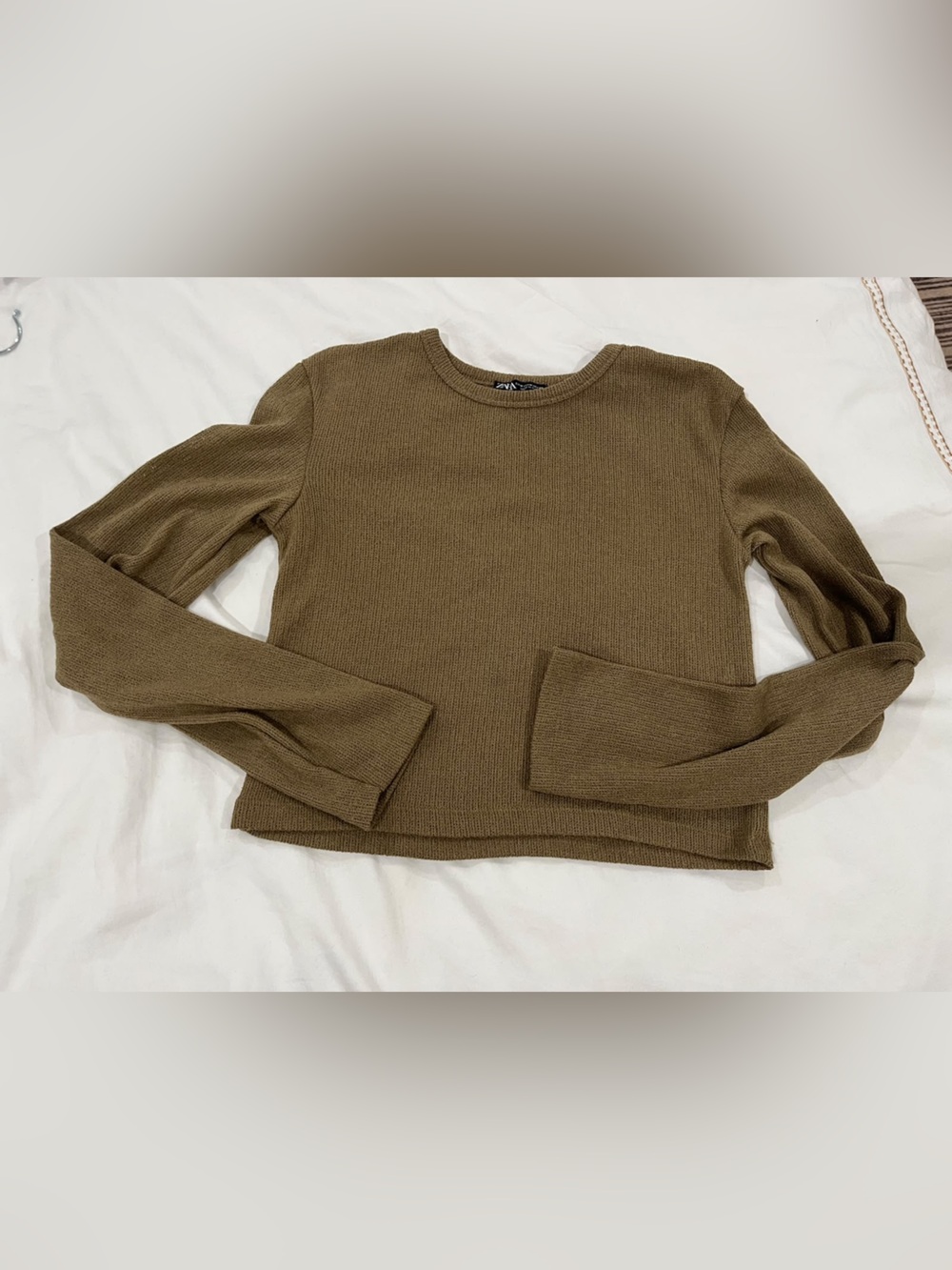 Zara womens Classic Crewneck Sweater in Brown size M